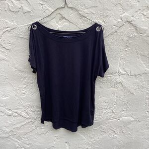 Cable & Gauge grommet sleeved top